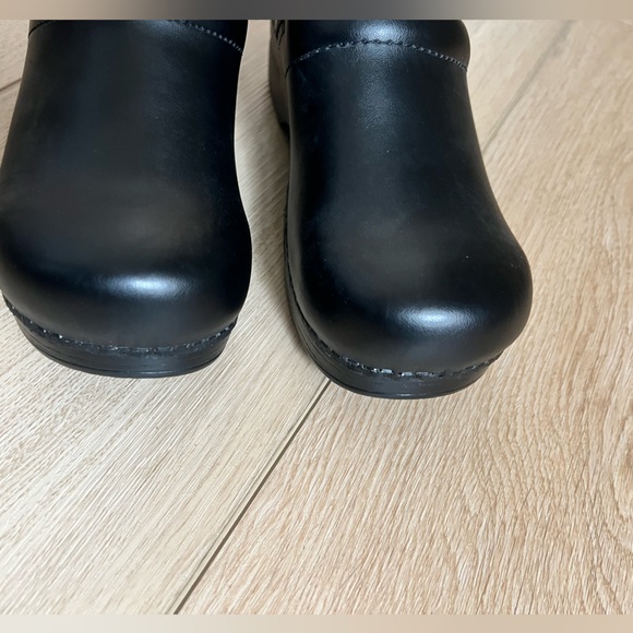 Dansko black clogs - Picture 4 of 7